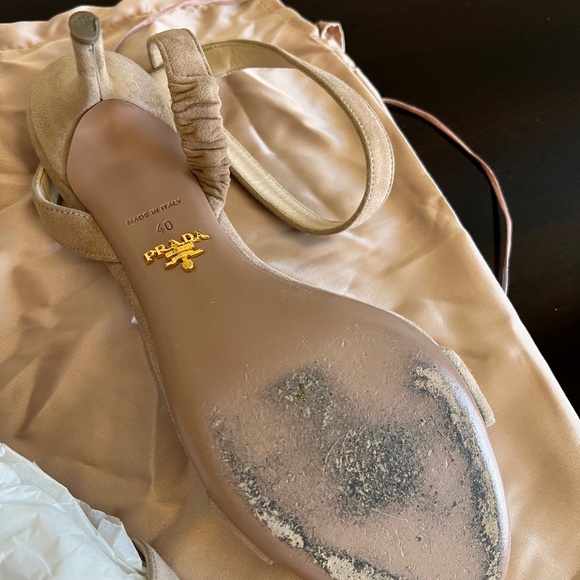 Prada shoes - Picture 4 of 4